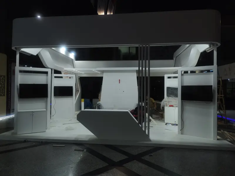 Gallery 12